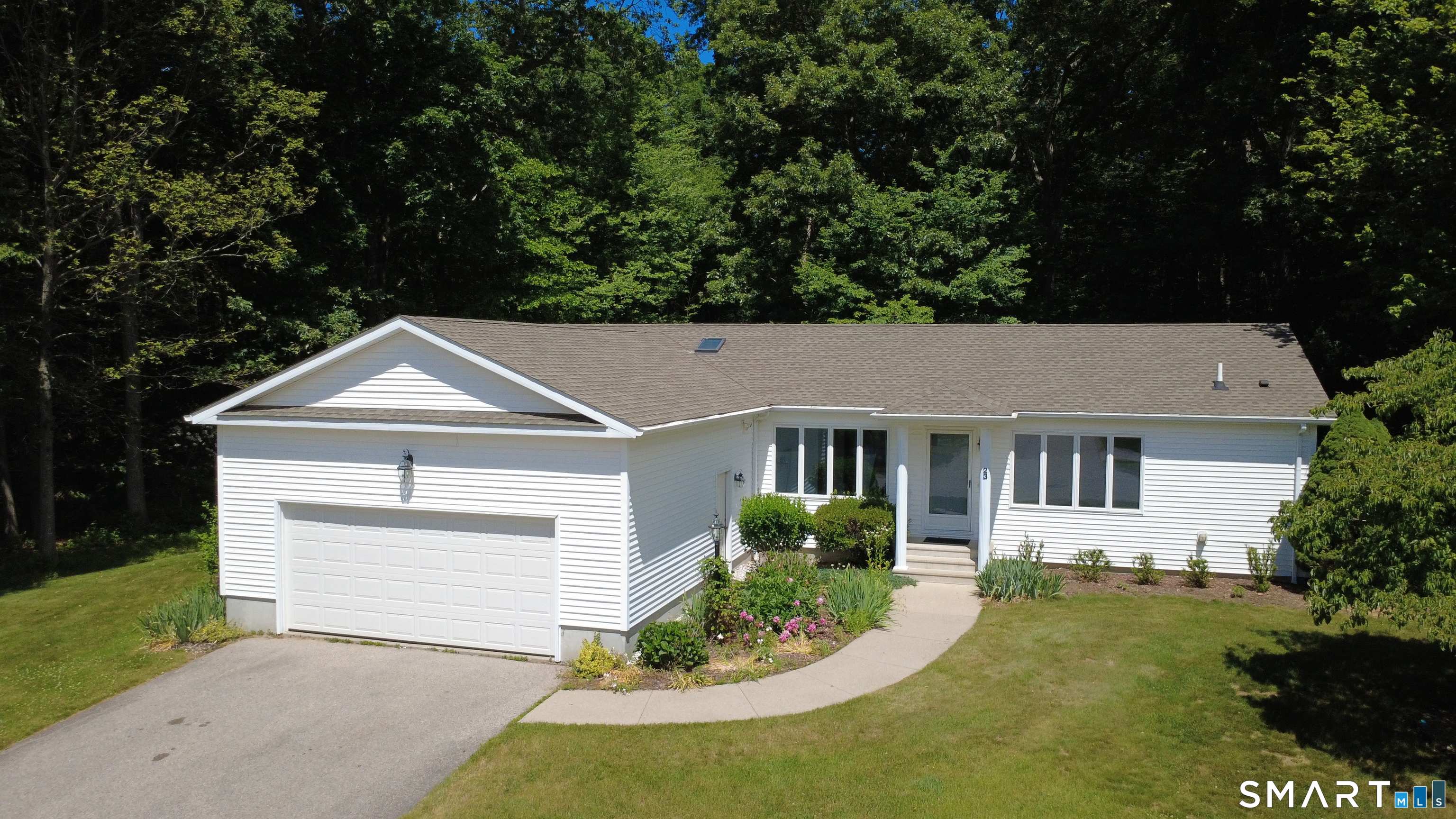 23 Hillcrest Drive