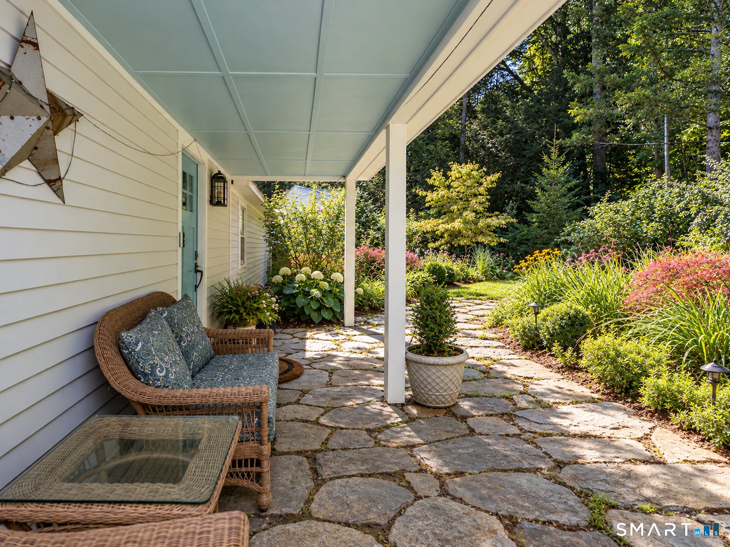 61 Lower Church Hill Road