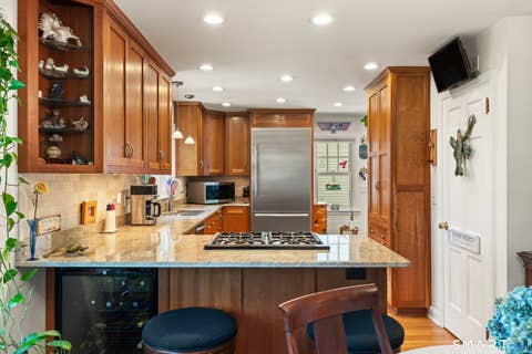 Tiny photo for 4 Seaside Place, Norwalk, CT 06855 (MLS # 24196222)
