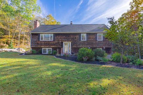 122 Strongtown Road Southbury CT 06488