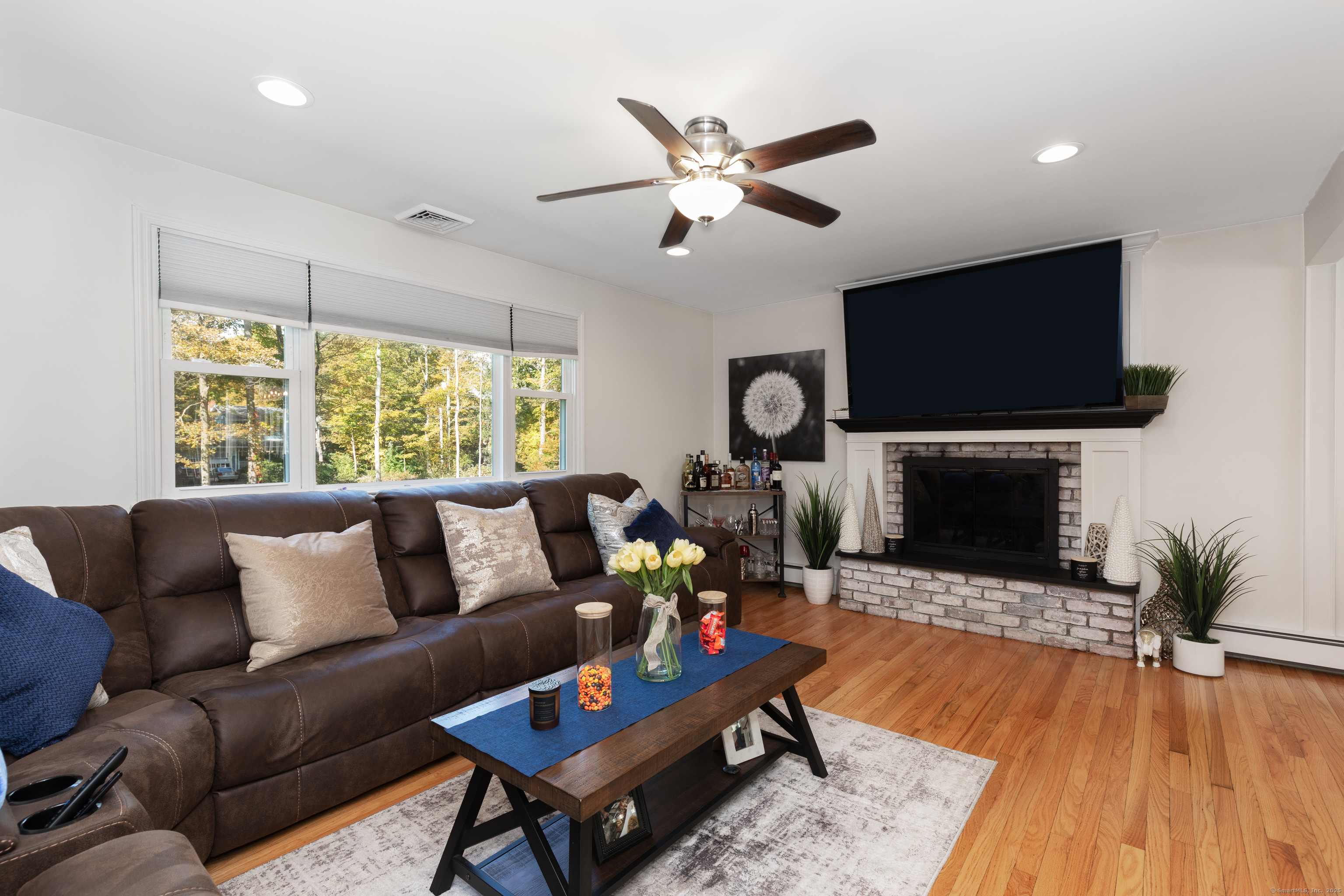 122 Strongtown Road