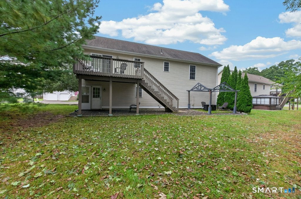 600-09 Main Street 9