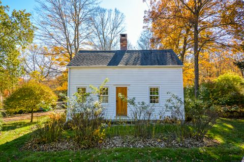 Tiny photo for 1 Hi Barlow Road, Newtown, CT 06470 (MLS # 24135328)