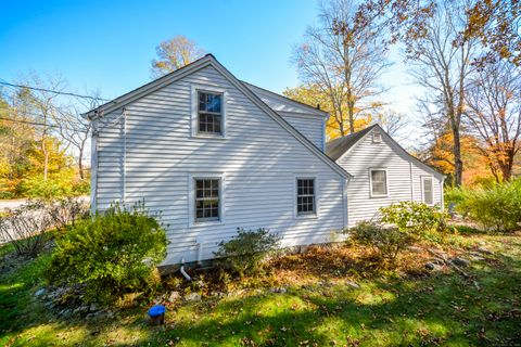 Tiny photo for 1 Hi Barlow Road, Newtown, CT 06470 (MLS # 24135328)