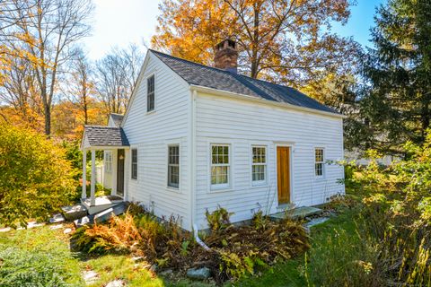 Tiny photo for 1 Hi Barlow Road, Newtown, CT 06470 (MLS # 24135328)