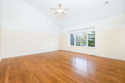 Tiny photo for 16 Thistle Hollow #16, Avon, CT 06001 (MLS # 24141379)