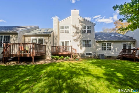 Photo of 8 Dibble Hollow Lane #8, Windsor Locks, CT 06096 (MLS # 24183424)