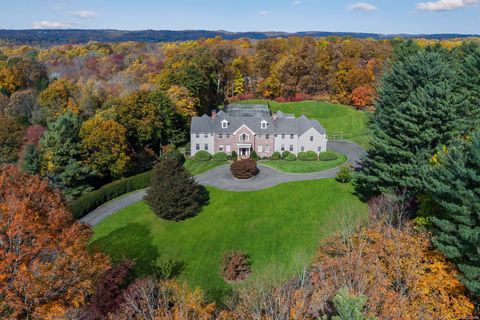 Greenwich, CT 06831