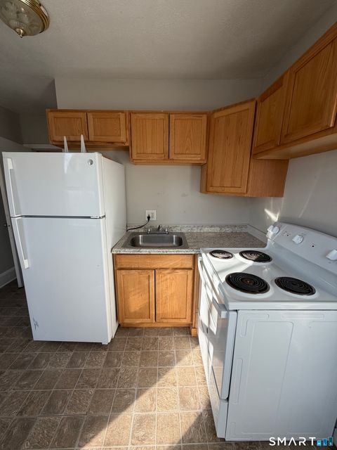 Tiny photo for 42 Summer Street #4, Bristol, CT 06010 (MLS # 24152897)