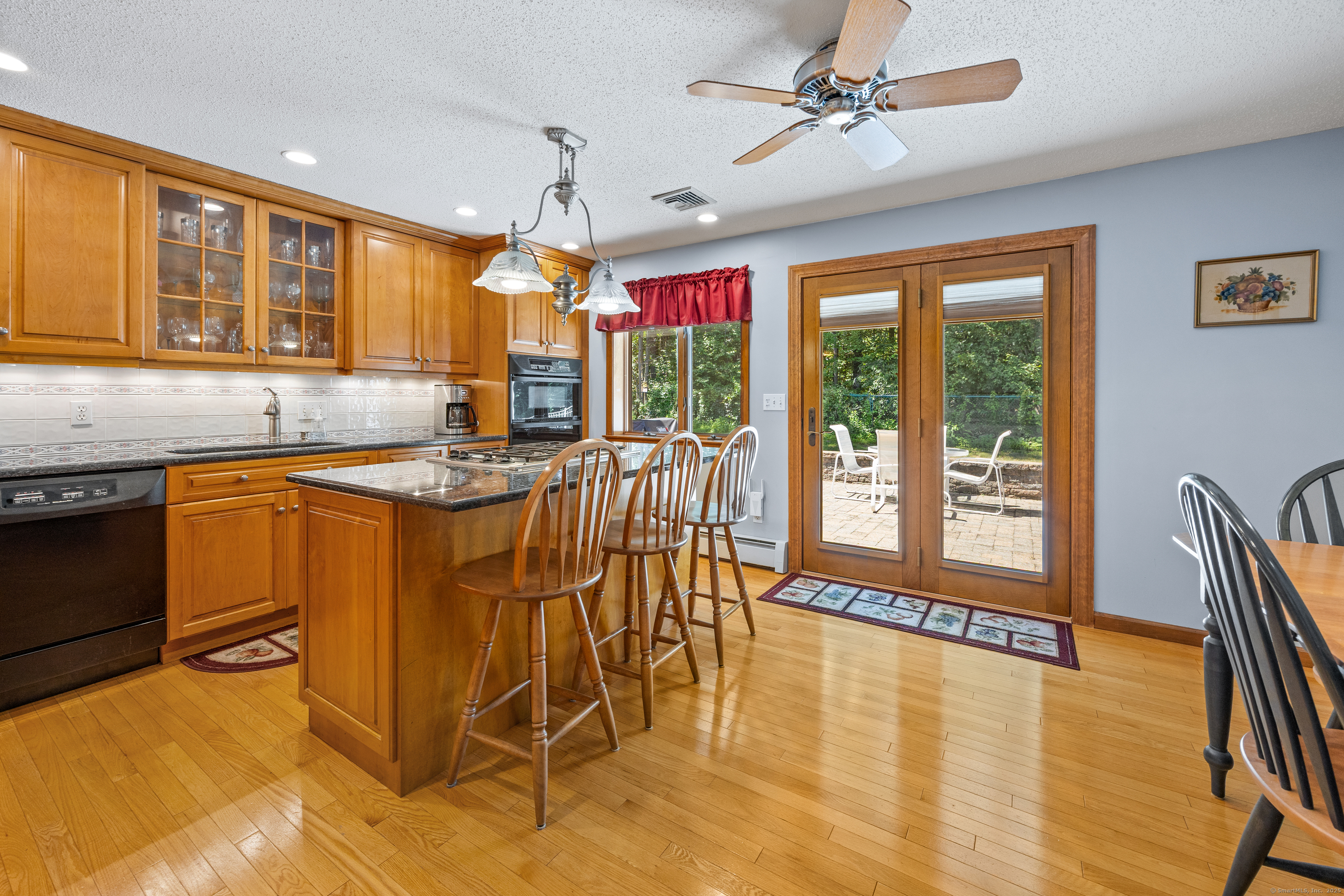 113 Straddle Hill