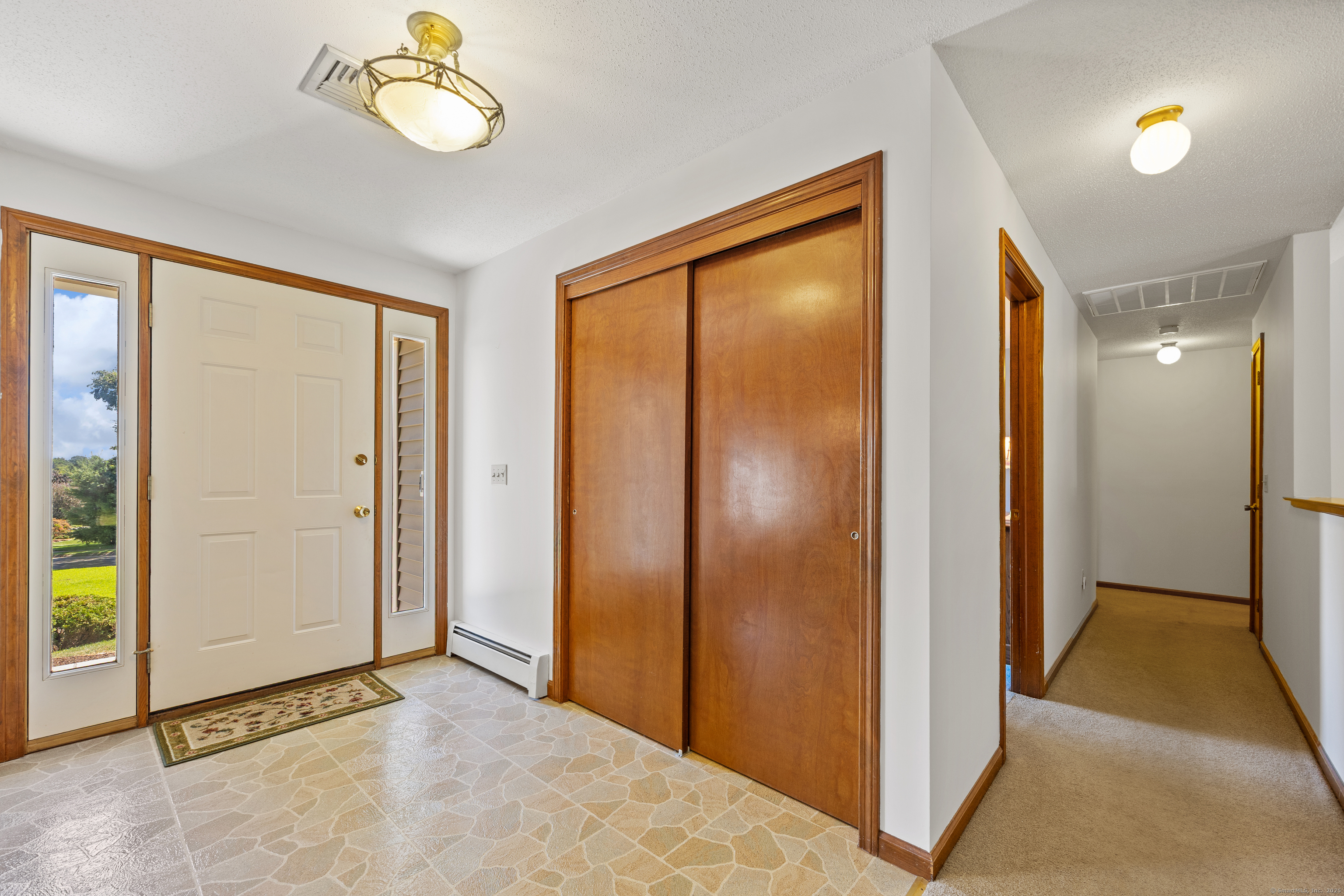 113 Straddle Hill