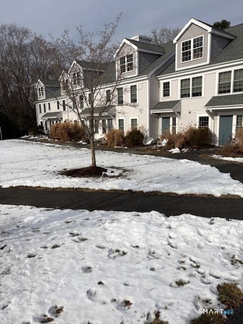 Tiny photo for 77 Lyme Street #2L, Old Lyme, CT 06371 (MLS # 24151958)