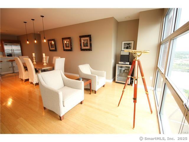 33 North Water Street 804