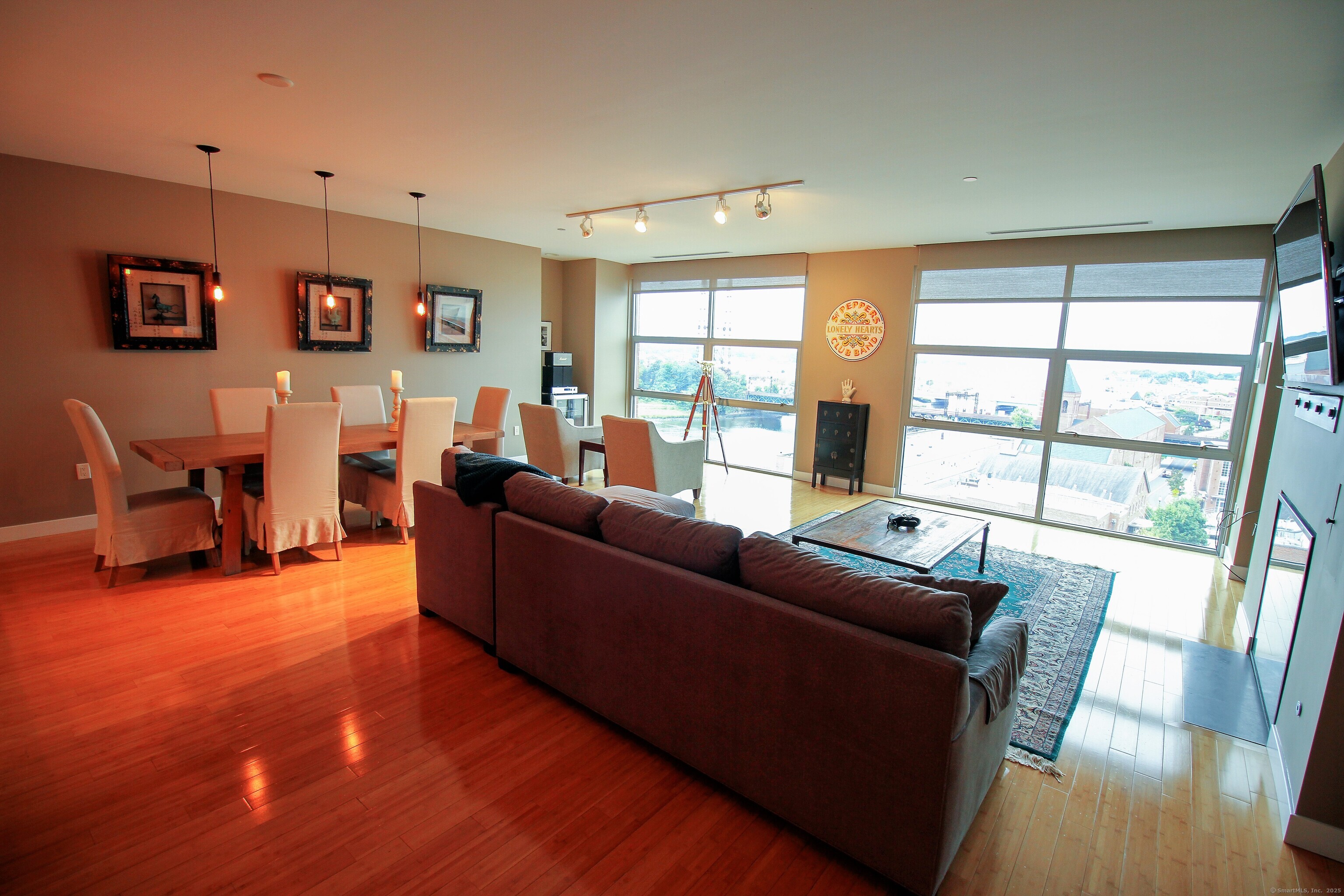 33 North Water Street 804