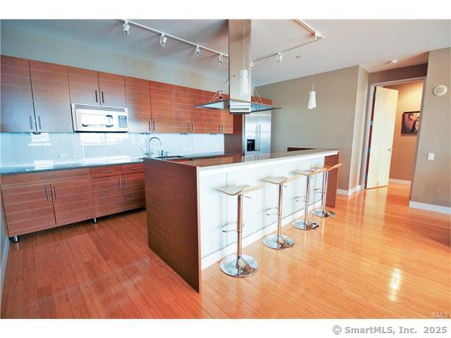 33 North Water Street 804