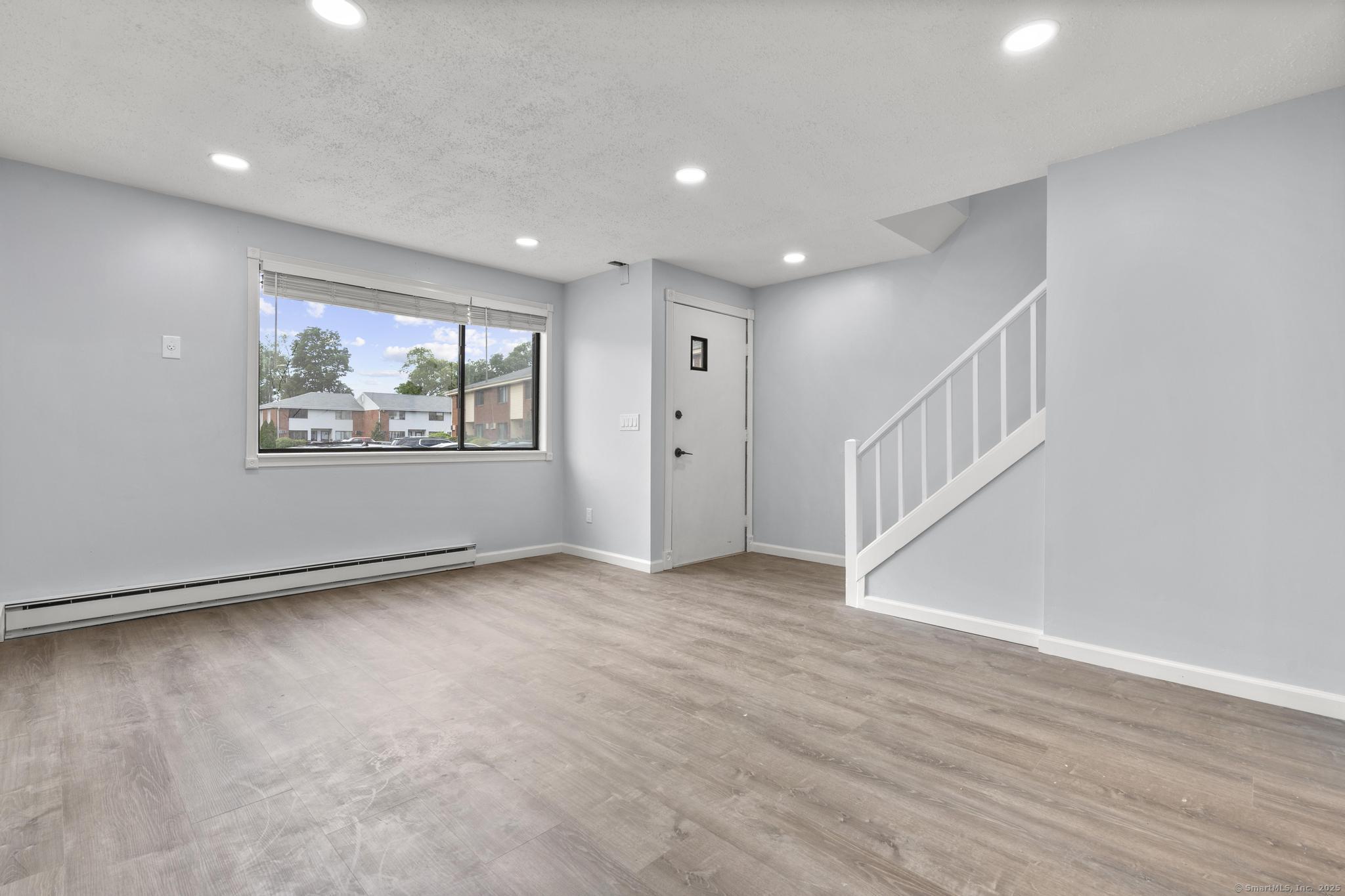 Photo 1 of Homestead Street Apt E11, Manchester, Connecticut, $2,600, Web #: 24102292