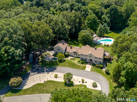 Photo of 31 Cedar Grove Road, Southbury, CT 06488 (MLS # 24195332)
