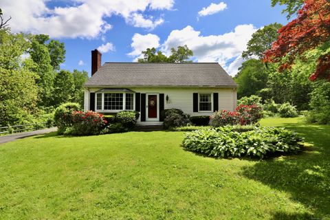 152 Cedar Lane Middletown CT 06457