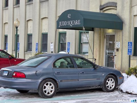 42 South Cherry Street 238 Wallingford CT 06492