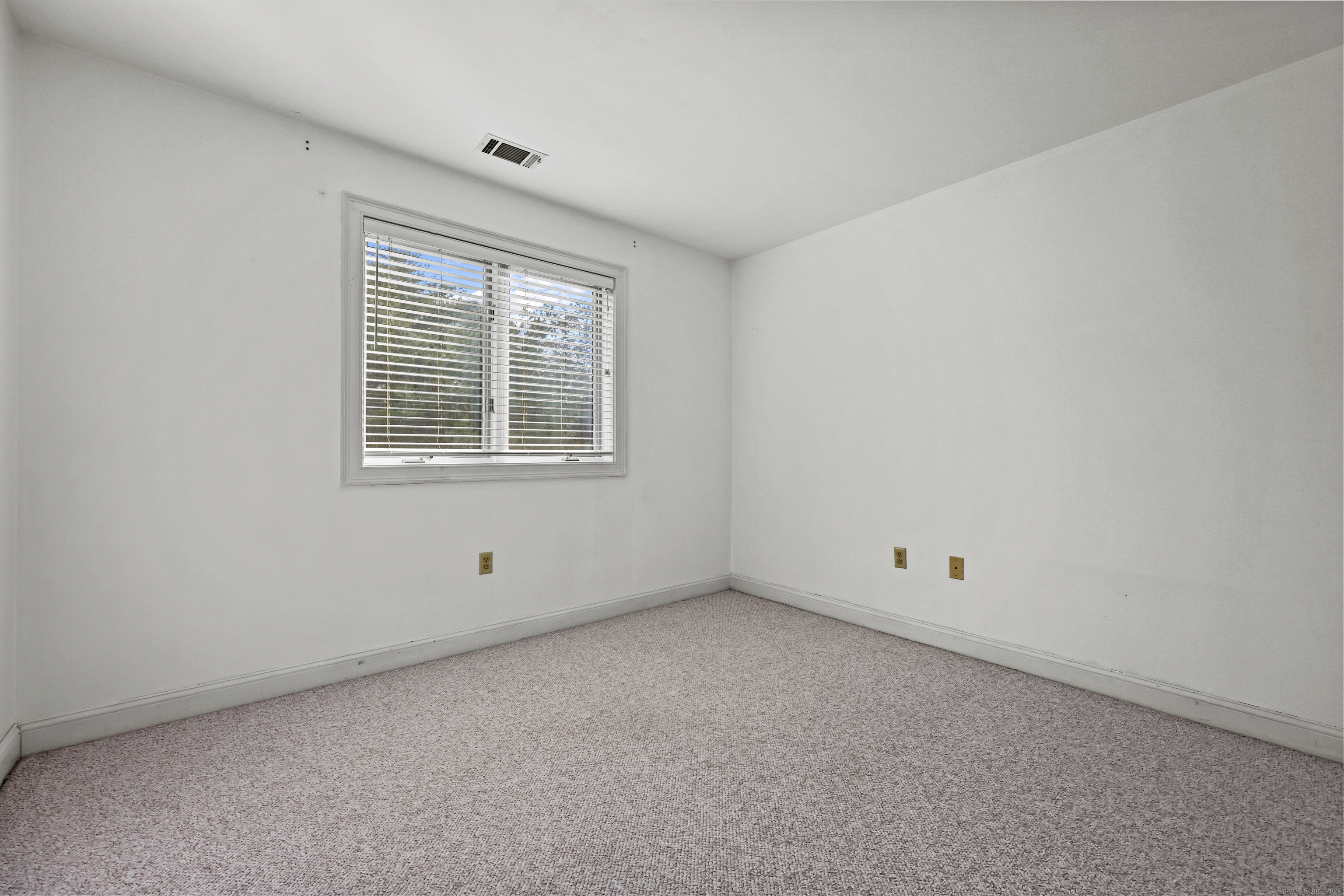 11 Essex Court 11