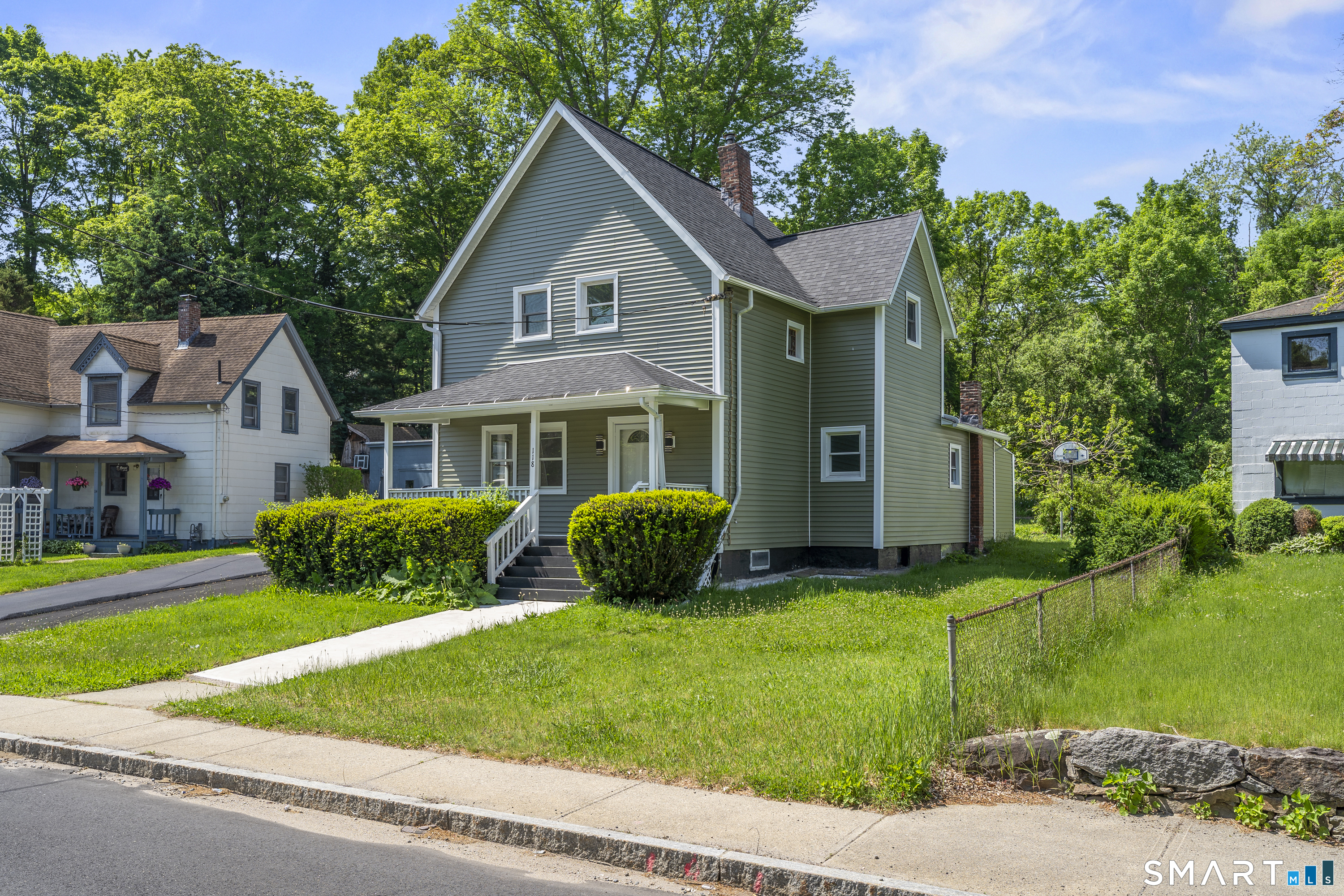 118 Asylum Street