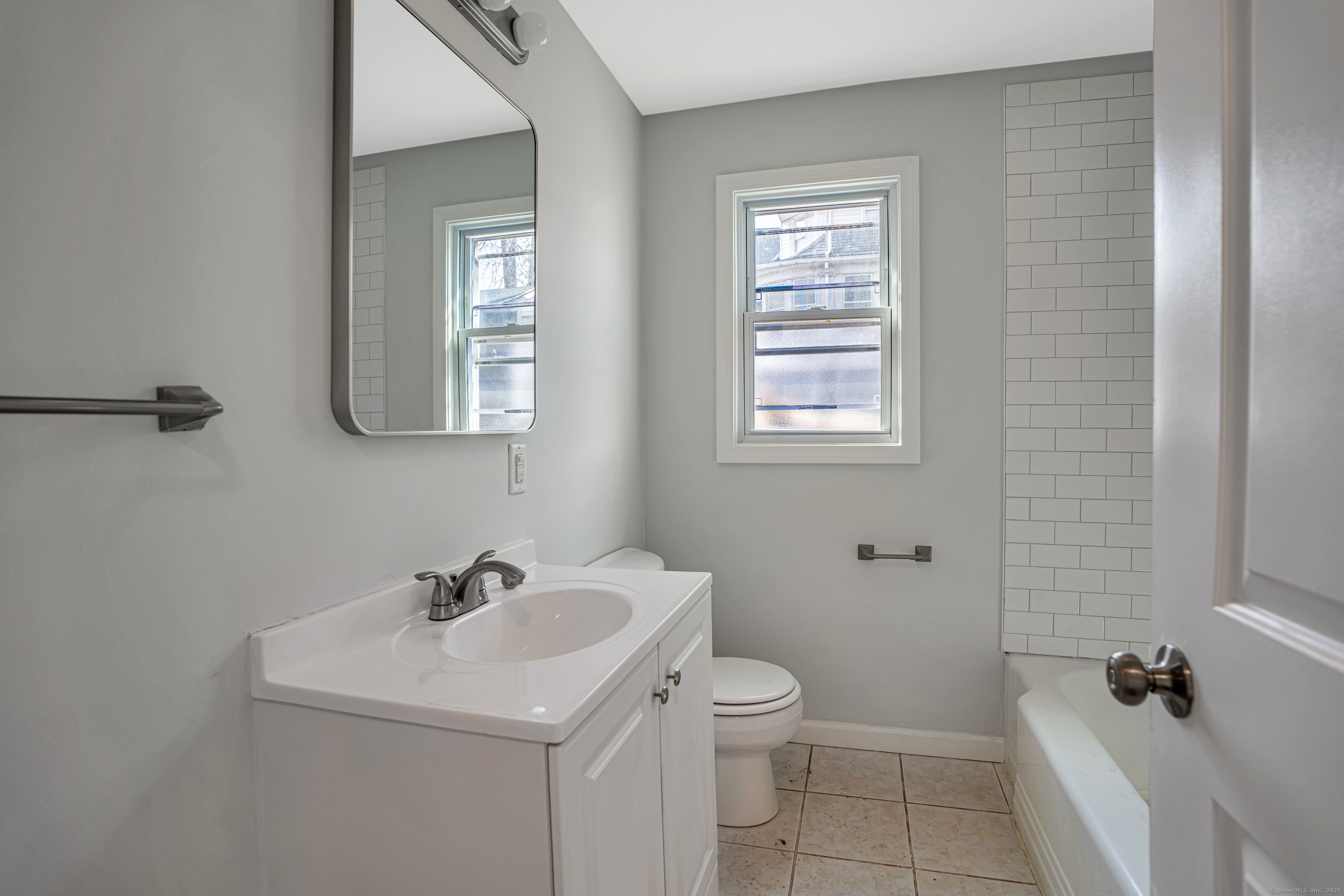 82 Sunnyside Avenue, Waterbury, Connecticut image 10