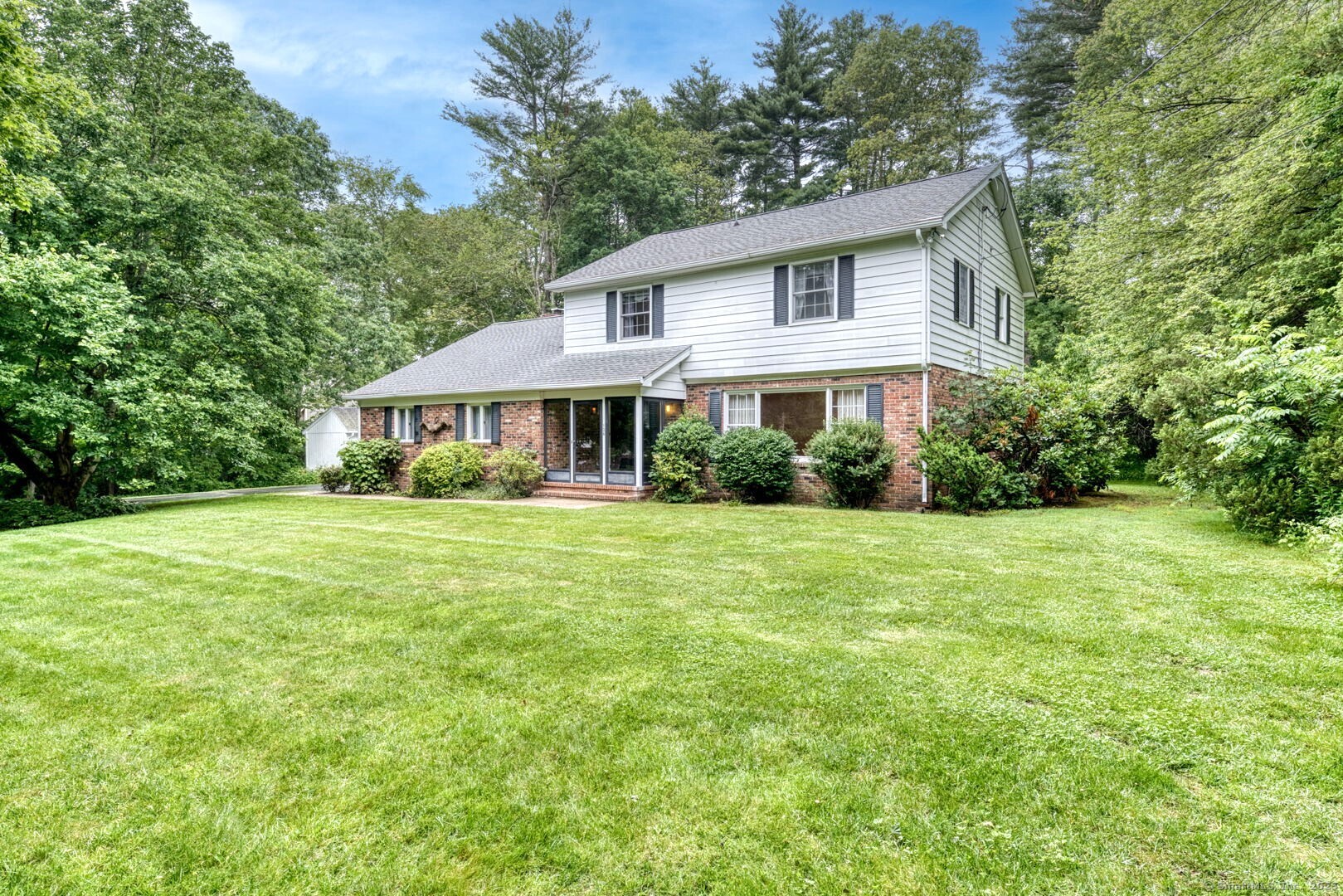 126 Grand View Terrace