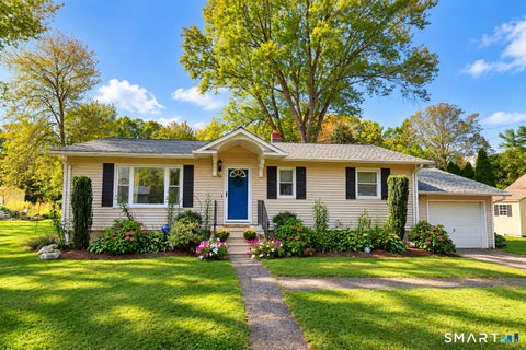 Photo of 36 Atwood Road, Woodbury, CT 06798 (MLS # 24215409)