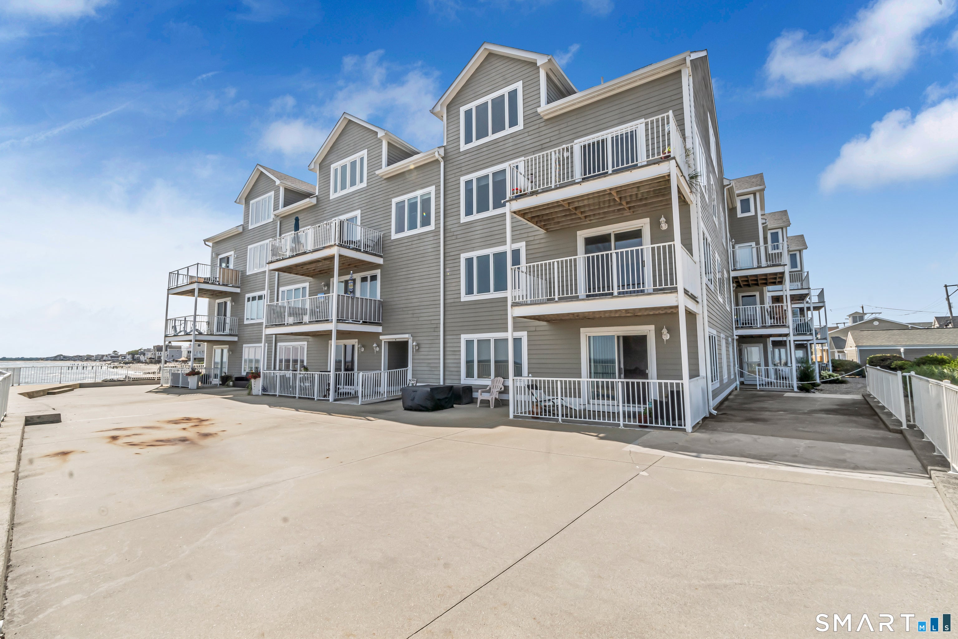 12 Naugatuck Avenue B1