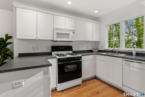 Tiny photo for 10 Hawthorne Ridge Circle #10, Trumbull, CT 06611 (MLS # 24143259)