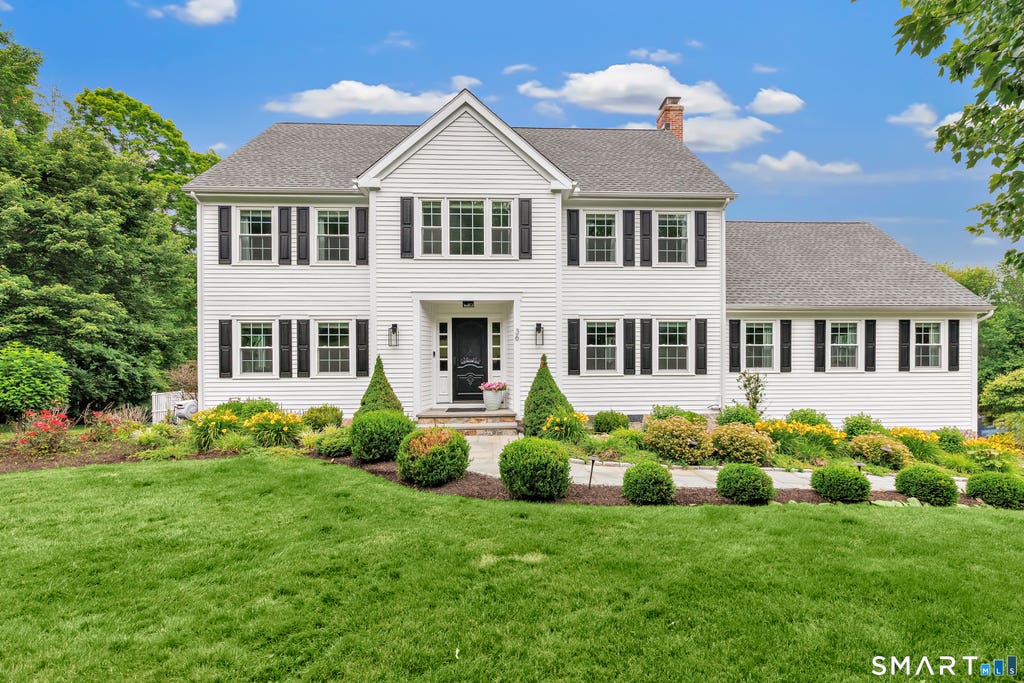 Photo of 36 Oneill Court, Ridgefield, CT 06877 (MLS # 24185633)