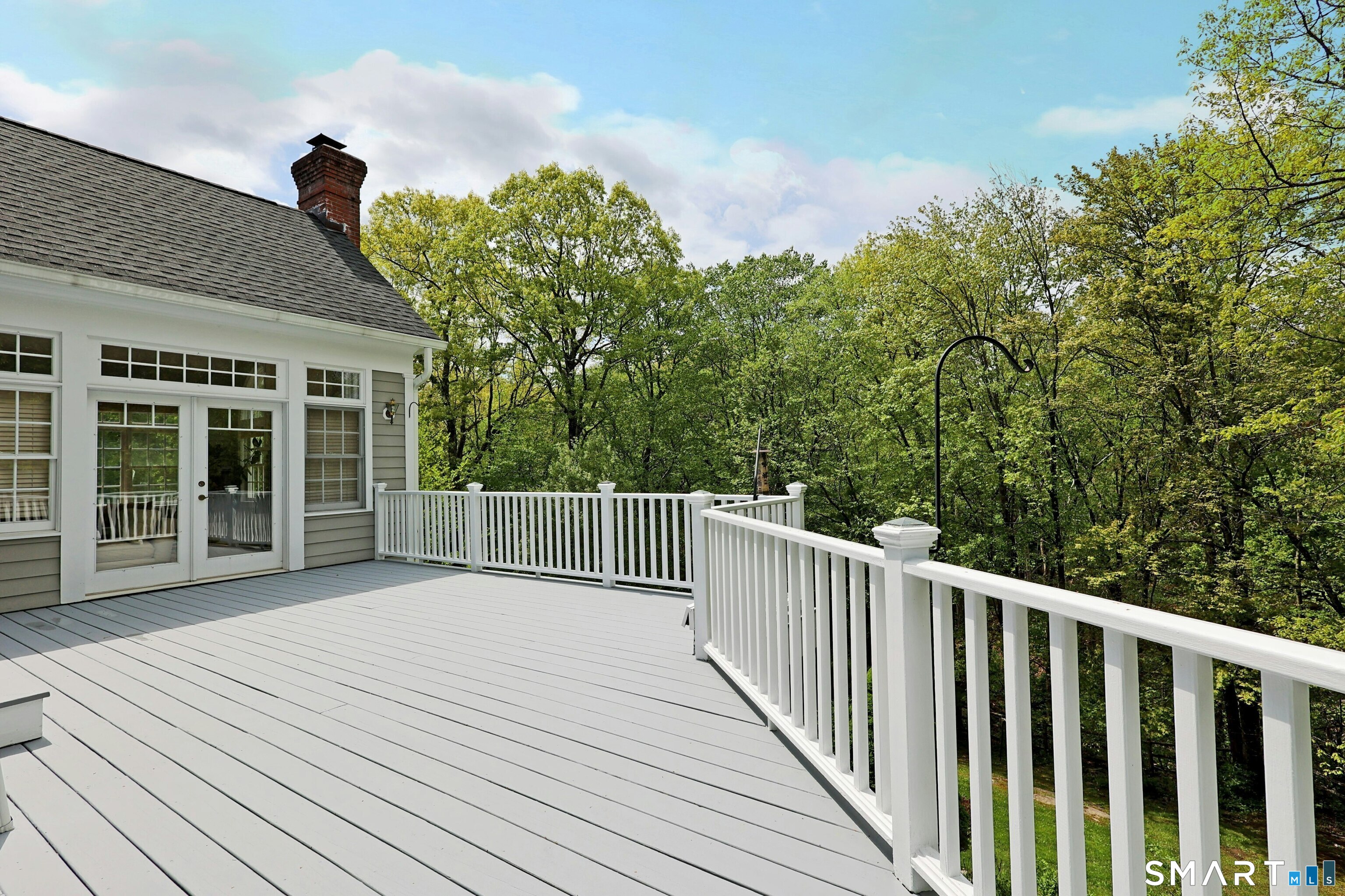 30 Whipstick Road