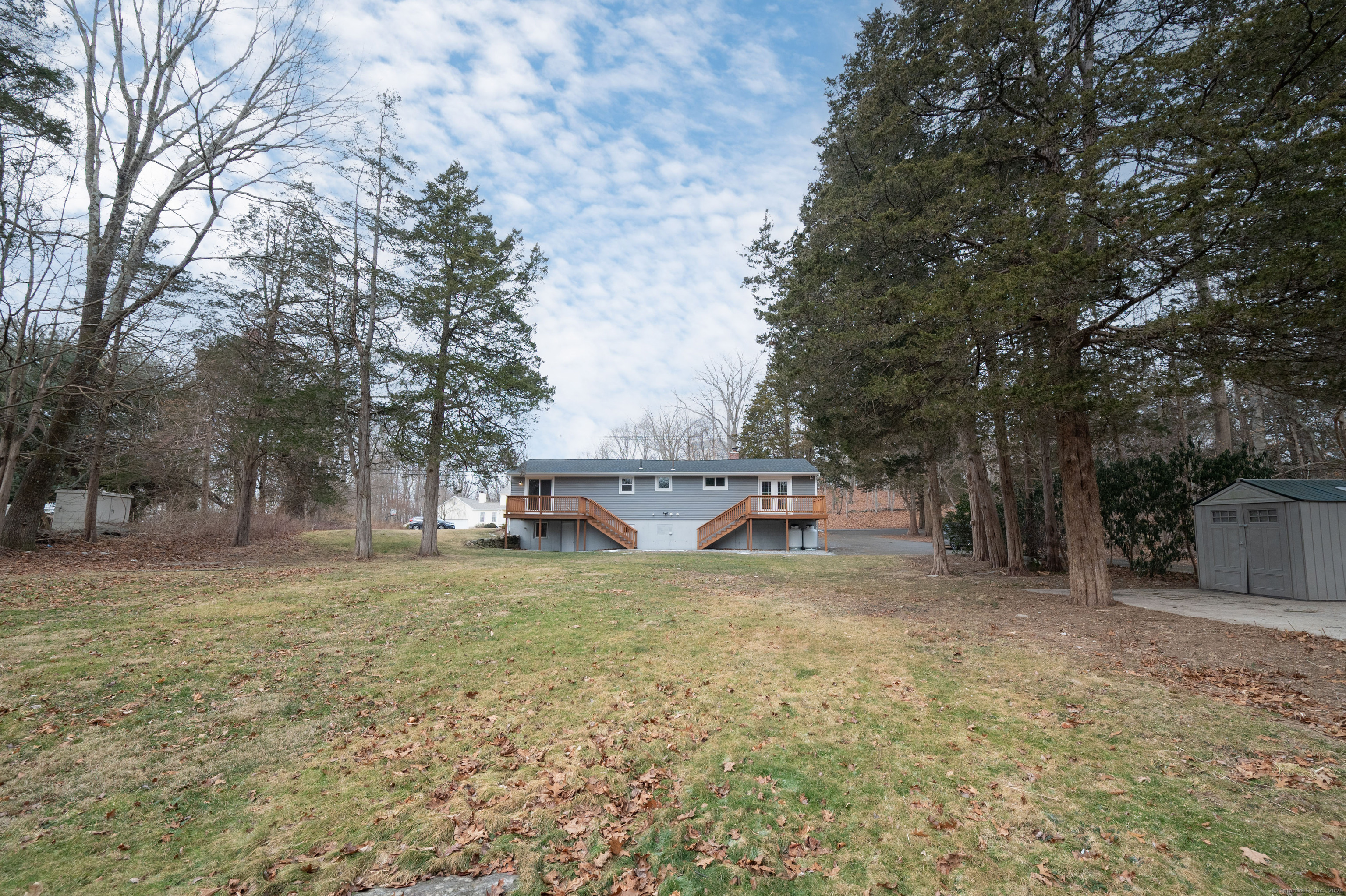 655 Skokorat Road, Beacon Falls, Connecticut image 4
