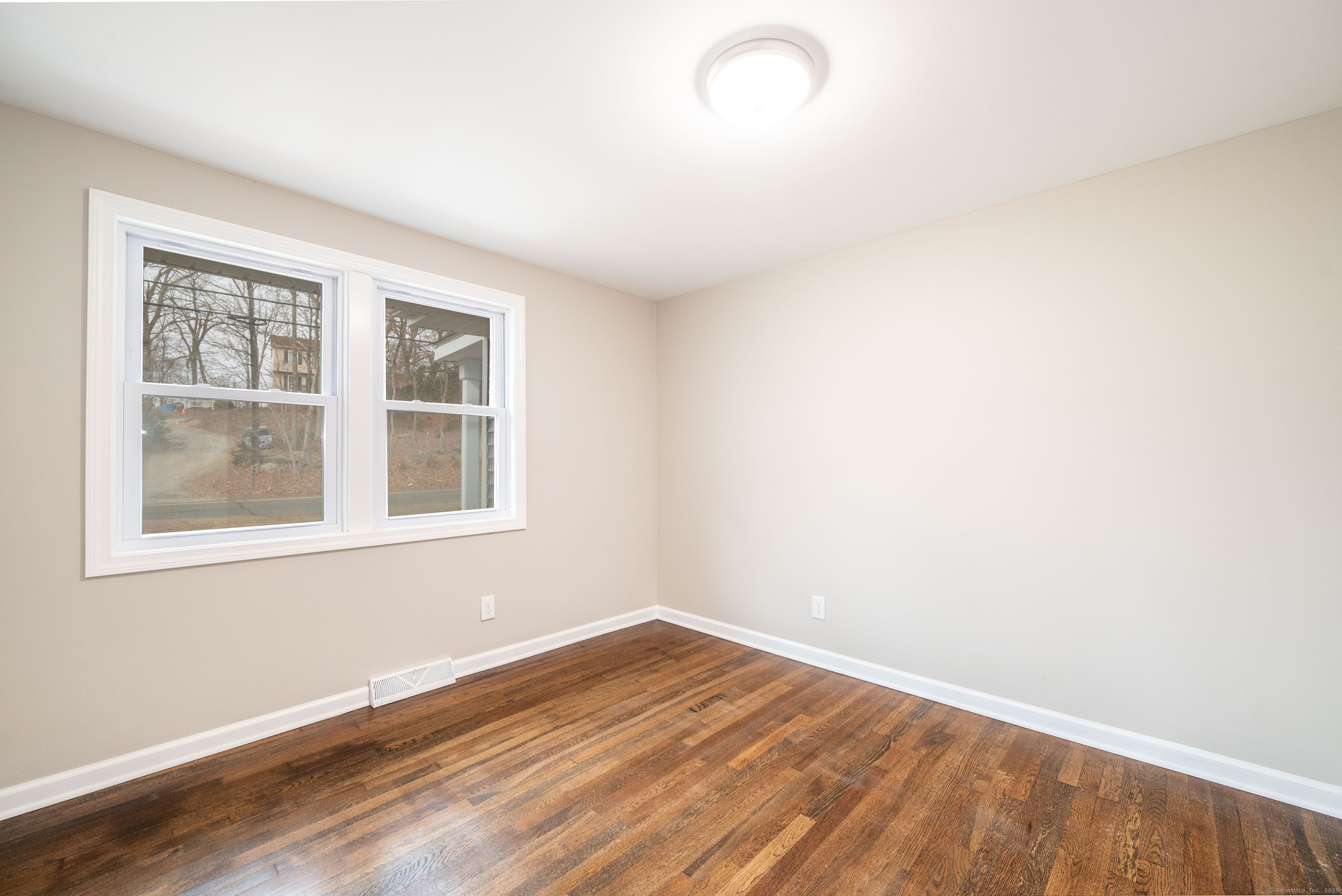655 Skokorat Road, Beacon Falls, Connecticut image 29