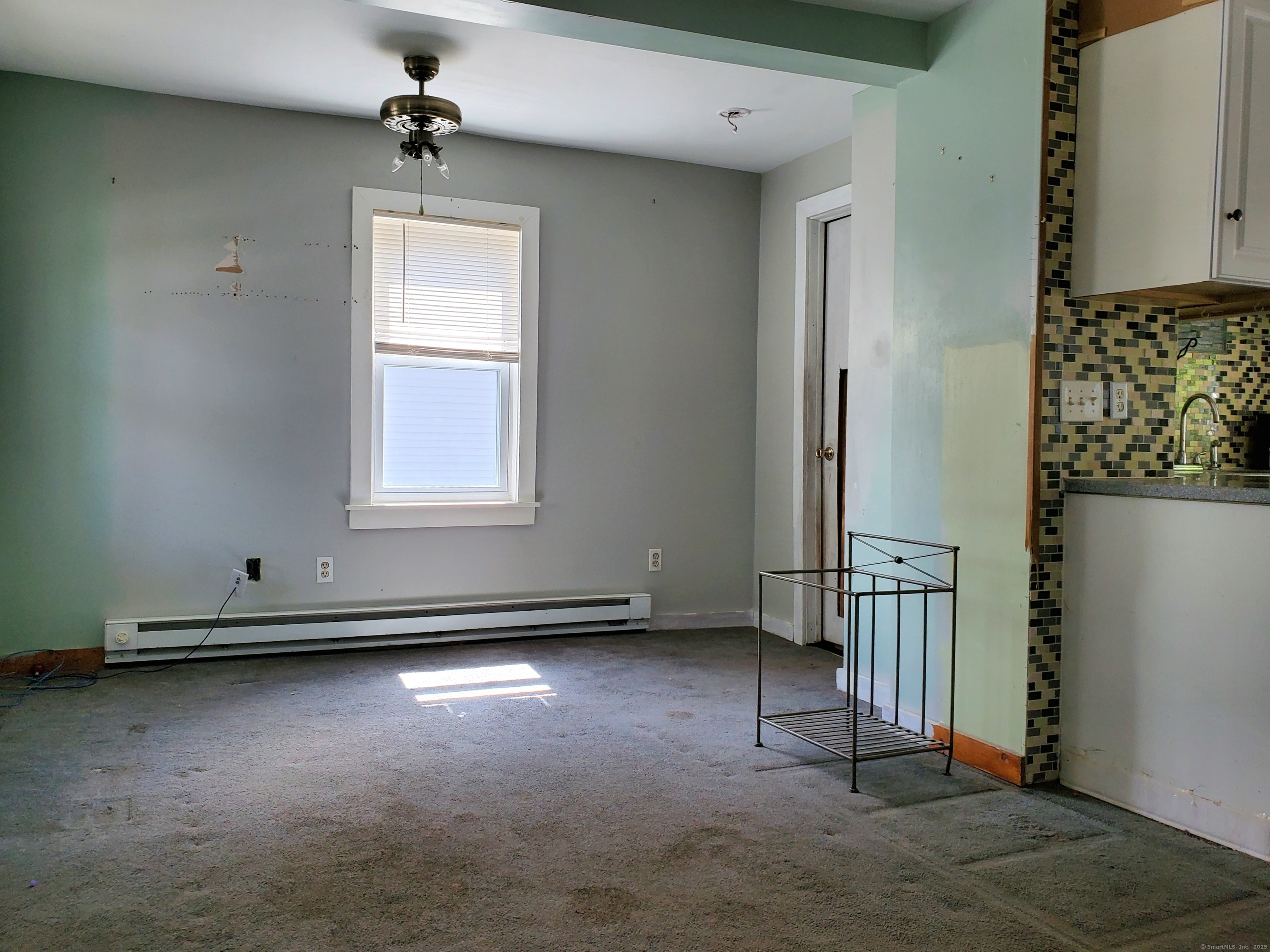 98 E Elm Street, Torrington, Connecticut image 4