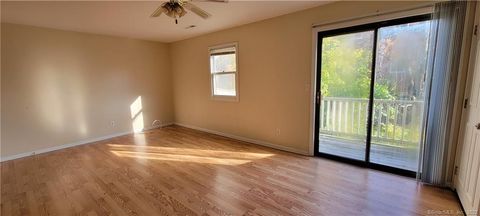 Tiny photo for 375 Glendale Avenue #D11, Bridgeport, CT 06606 (MLS # 24134016)