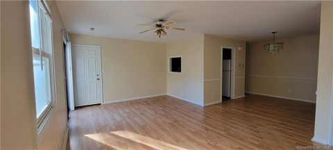 Tiny photo for 375 Glendale Avenue #D11, Bridgeport, CT 06606 (MLS # 24134016)