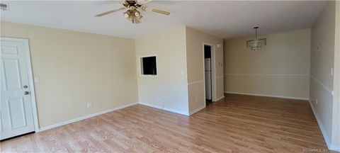 Tiny photo for 375 Glendale Avenue #D11, Bridgeport, CT 06606 (MLS # 24134016)
