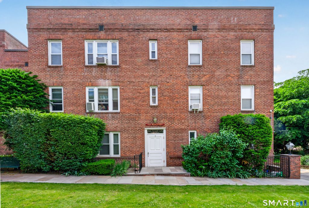 Photo of 70 Strawberry Hill Avenue #6-3C, Stamford, CT 06902 (MLS # 24179896)
