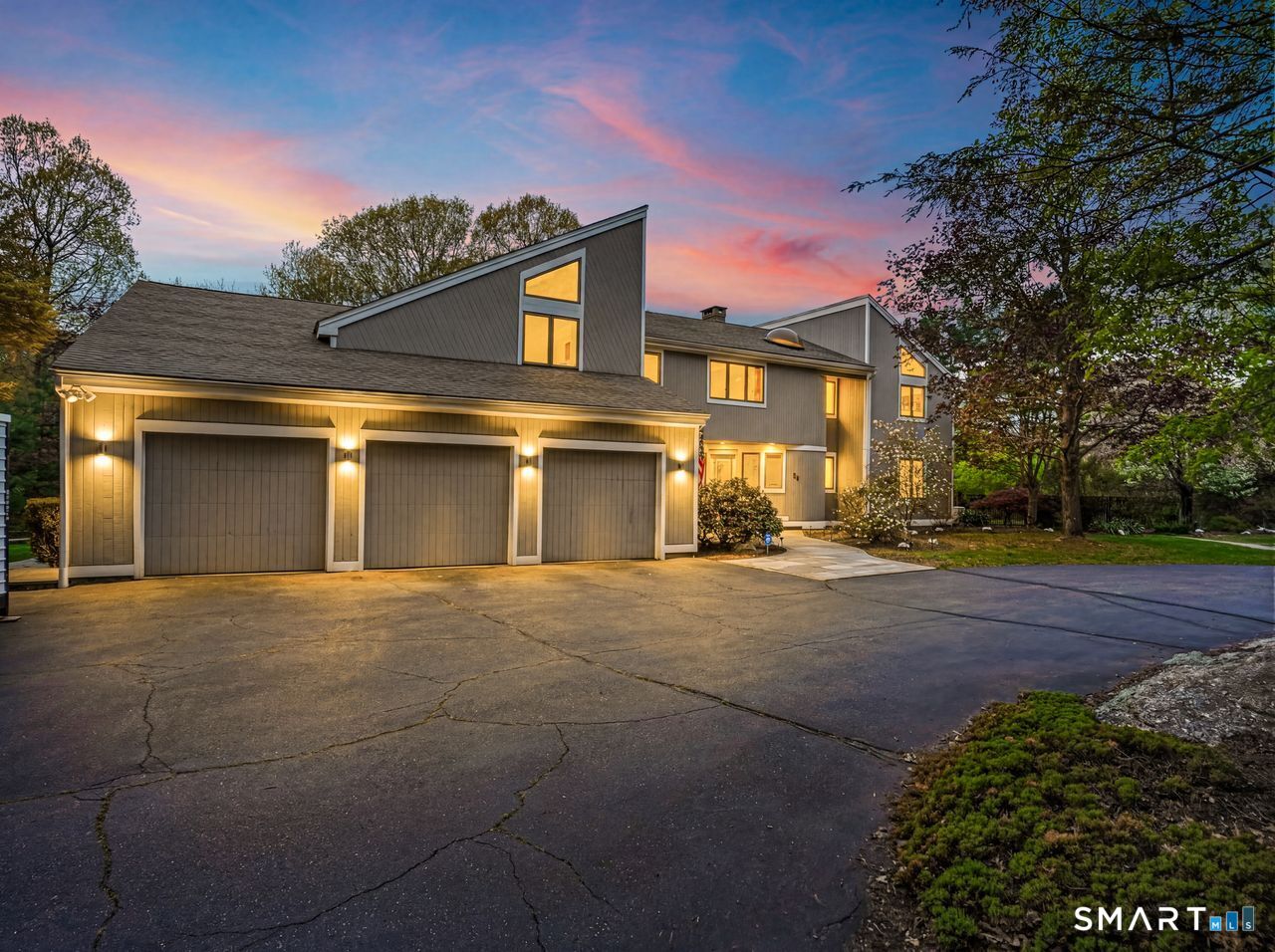 28 Strawberry Lane