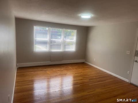 Tiny photo for 758 New Britain Avenue #Apt 3, Hartford, CT 06106 (MLS # 24198786)