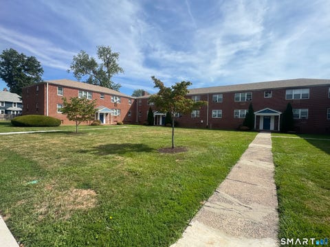 Tiny photo for 758 New Britain Avenue #Apt 3, Hartford, CT 06106 (MLS # 24198786)