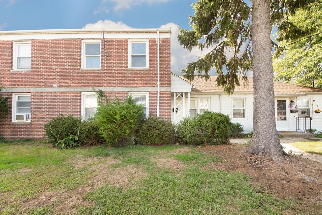 Photo of 691 Canaan Road, Stratford, CT 06614 (MLS # 24132208)