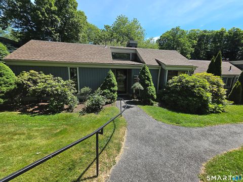 Tiny photo for 339 Heritage Village #A, Southbury, CT 06488 (MLS # 24184577)