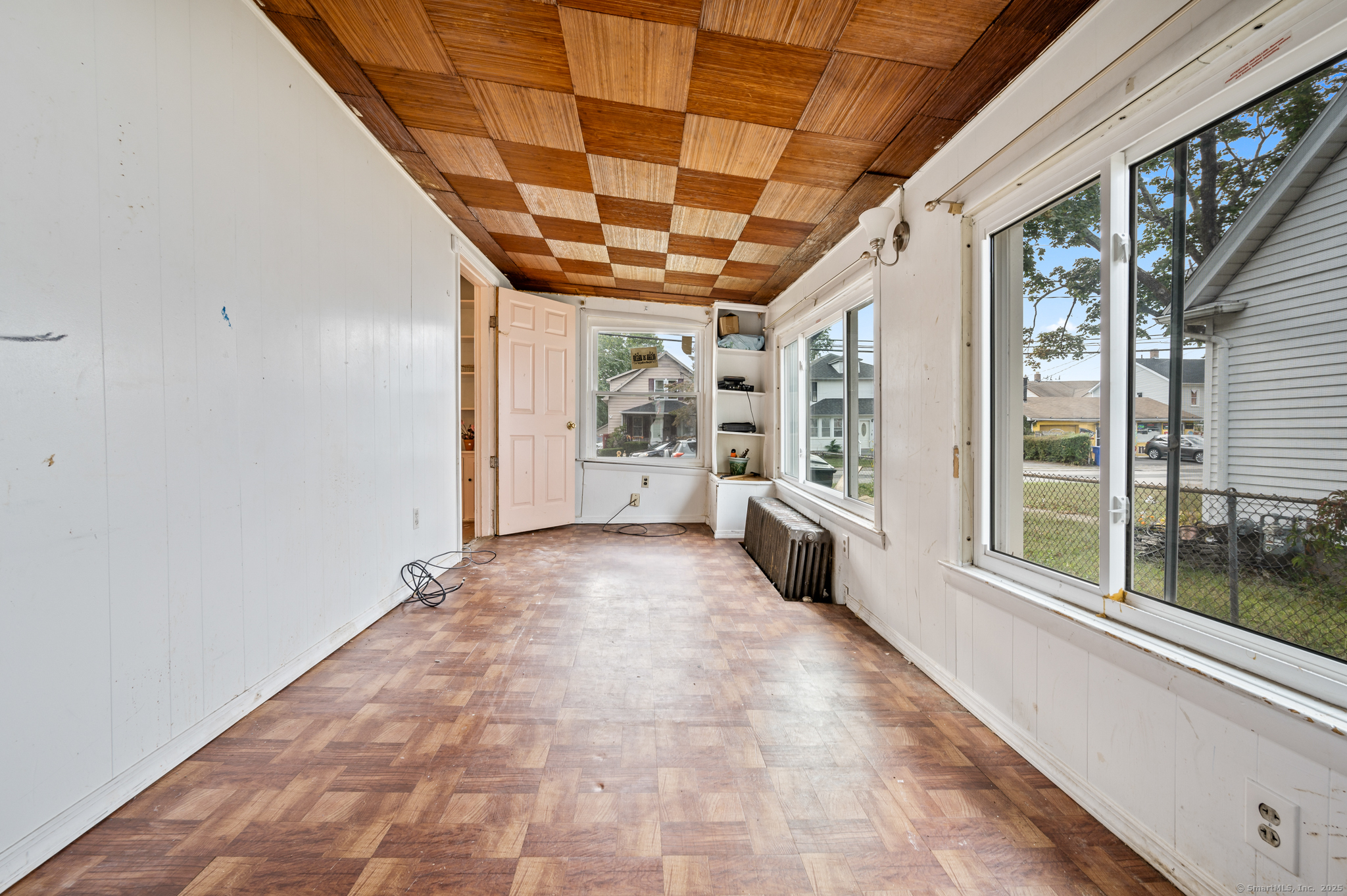 East Hartford, Connecticut 06118, United States, 2 Bedrooms Bedrooms, ,2 BathroomsBathrooms,Residential,Active,222984