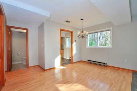 Tiny photo for 3 Farmington Meadow Drive #3, Farmington, CT 06032 (MLS # 24137160)