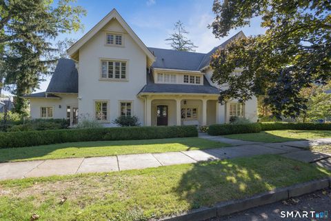 Photo of 15 Edgehill Road, New Haven, CT 06511 (MLS # 24157493)