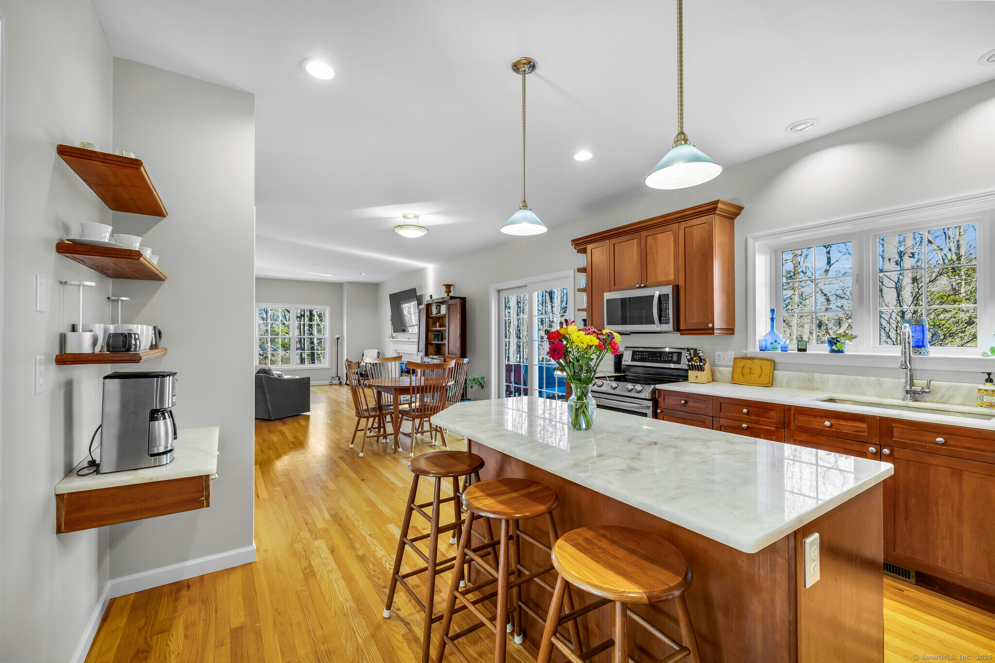 363 Nut Plains Road, Guilford, Connecticut image 10