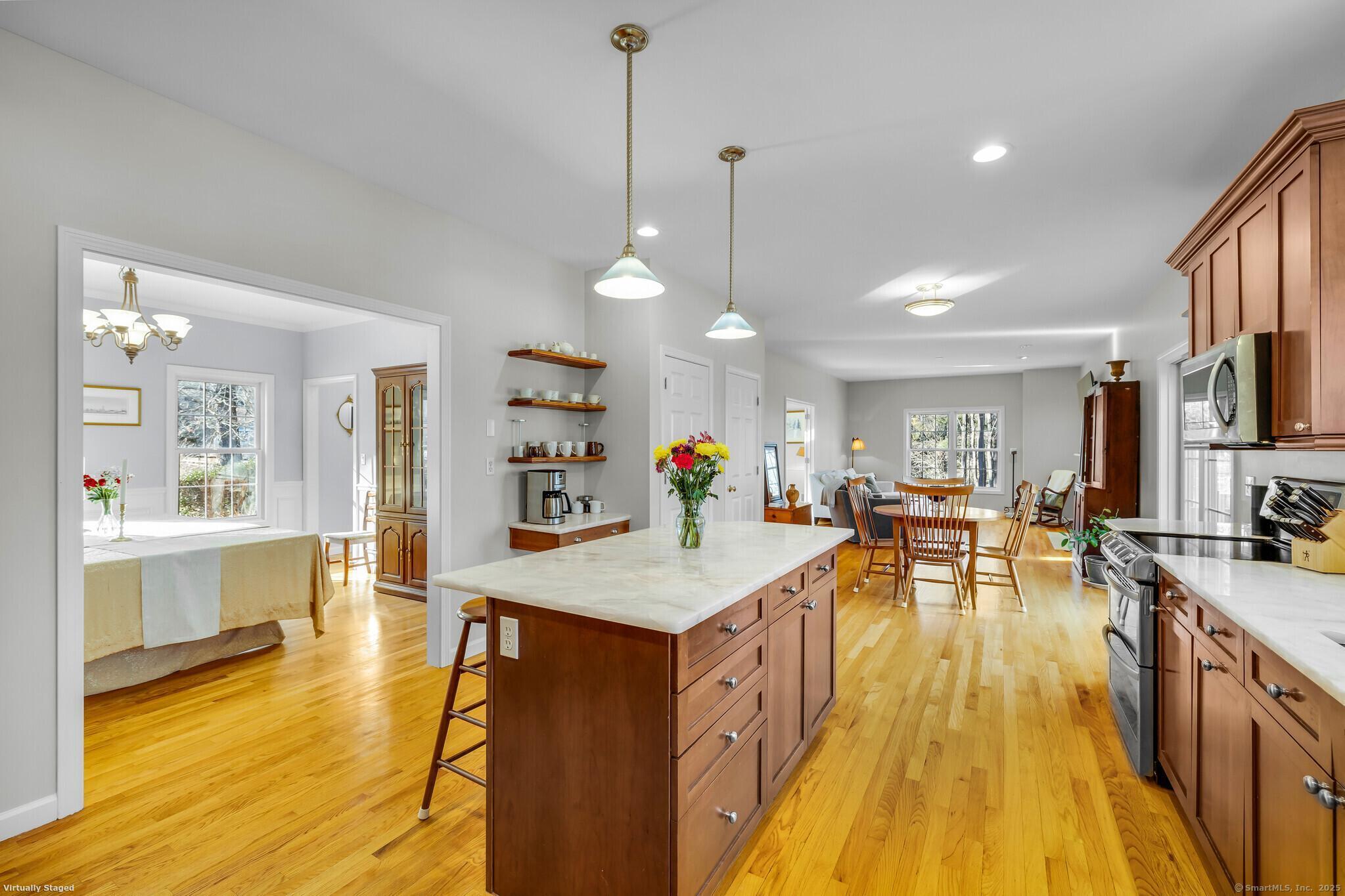 363 Nut Plains Road, Guilford, Connecticut image 8