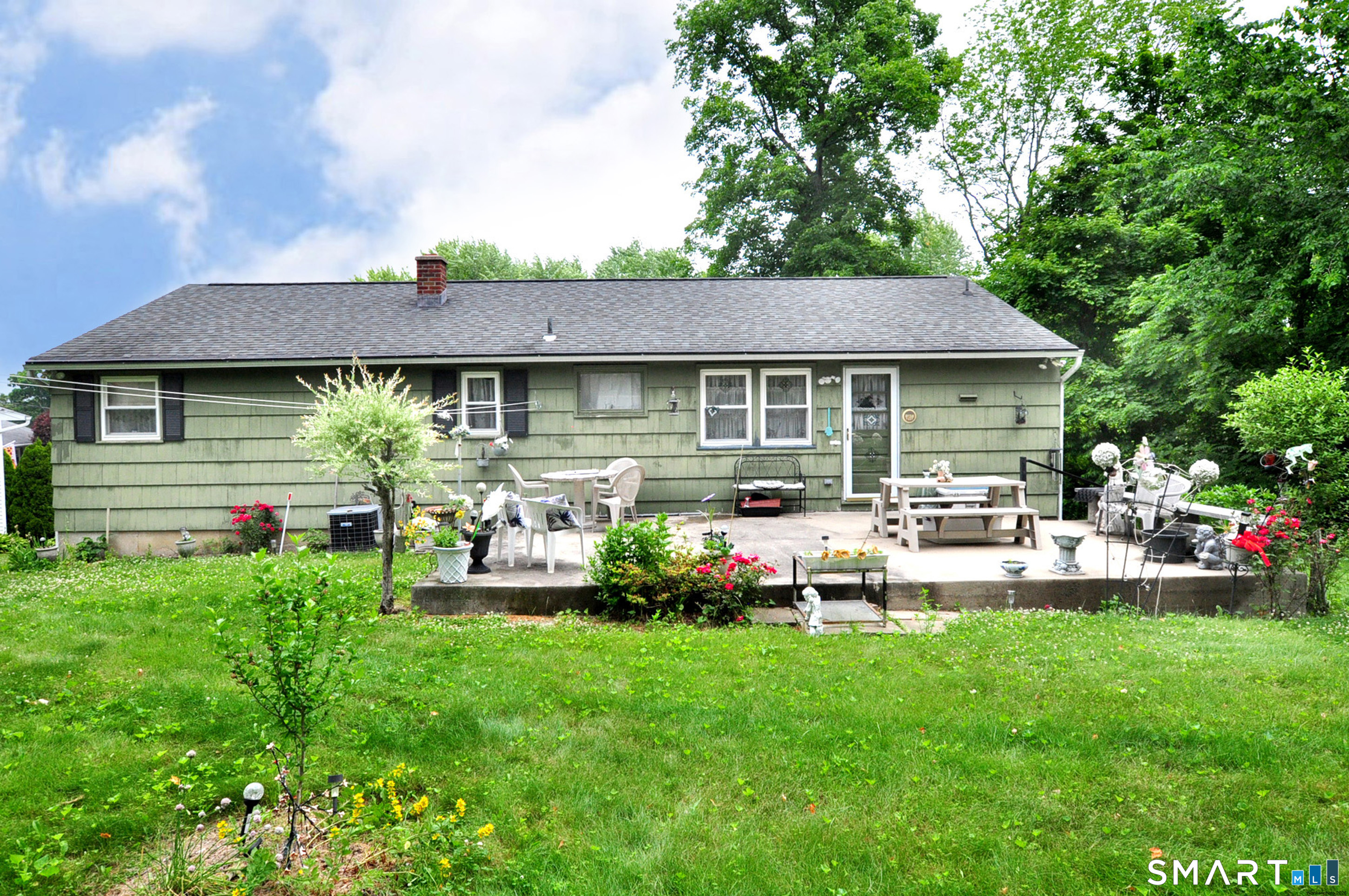 152 Saugus Avenue